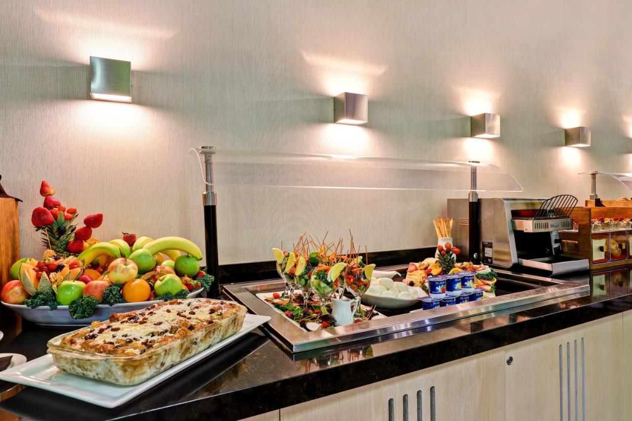 Holiday Inn Guelph Hotel & Conference Centre, An Ihg Hotel Extérieur photo