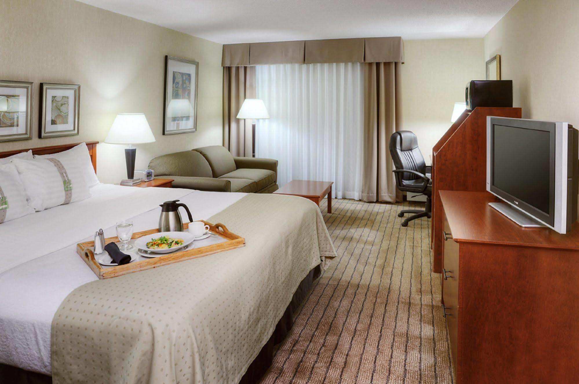 Holiday Inn Guelph Hotel & Conference Centre, An Ihg Hotel Extérieur photo