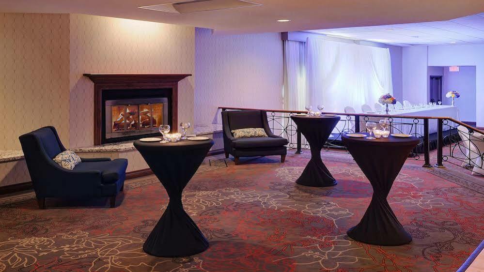 Holiday Inn Guelph Hotel & Conference Centre, An Ihg Hotel Extérieur photo