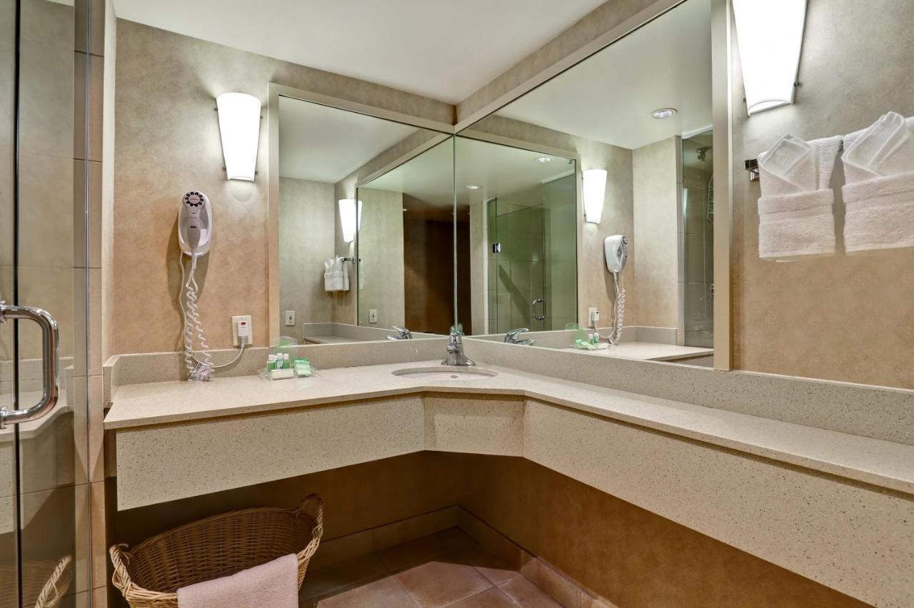 Holiday Inn Guelph Hotel & Conference Centre, An Ihg Hotel Extérieur photo
