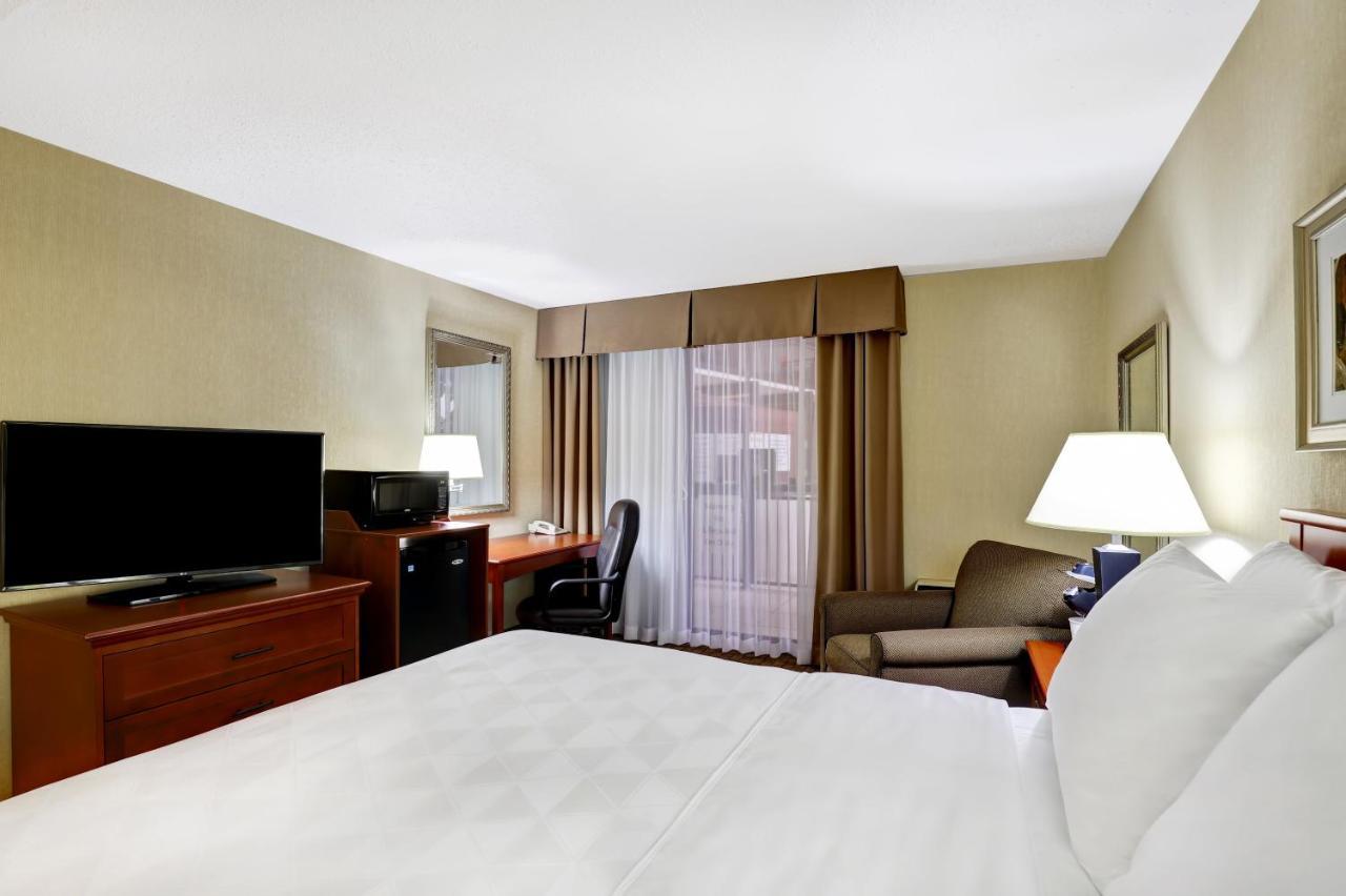 Holiday Inn Guelph Hotel & Conference Centre, An Ihg Hotel Extérieur photo