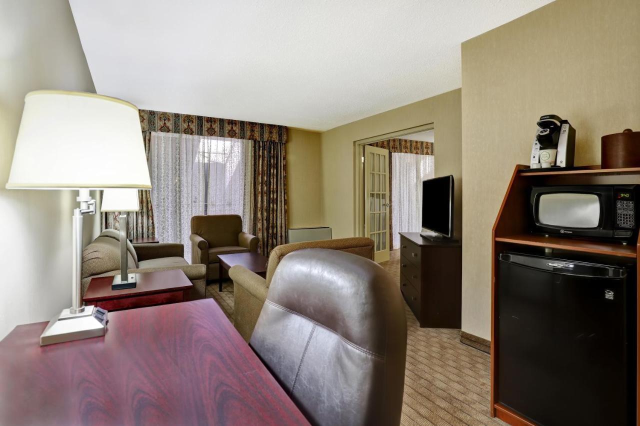 Holiday Inn Guelph Hotel & Conference Centre, An Ihg Hotel Extérieur photo